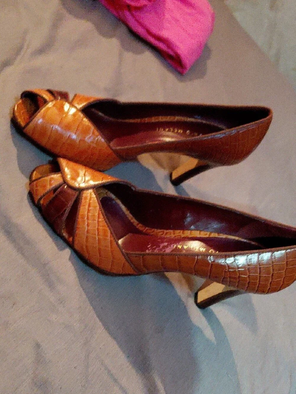 ANTONIO MELANI Orange-Brown Croc-Embossed Peep-Toe Pumps